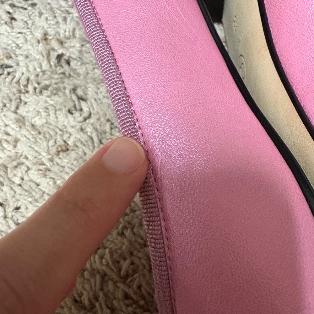 CHANEL pink & black flats - Picture 13 of 13